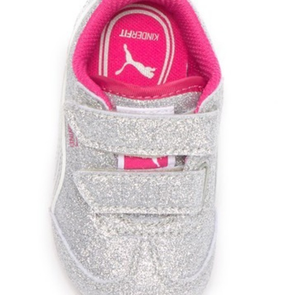 Girl Puma - Picture 2 of 4